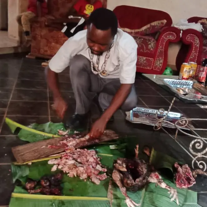 Məkɛʼtə mbaaŋgu